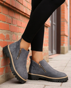 Botas de tobillo negras de confort elegantes , estilo urbano para otoño e invierno.