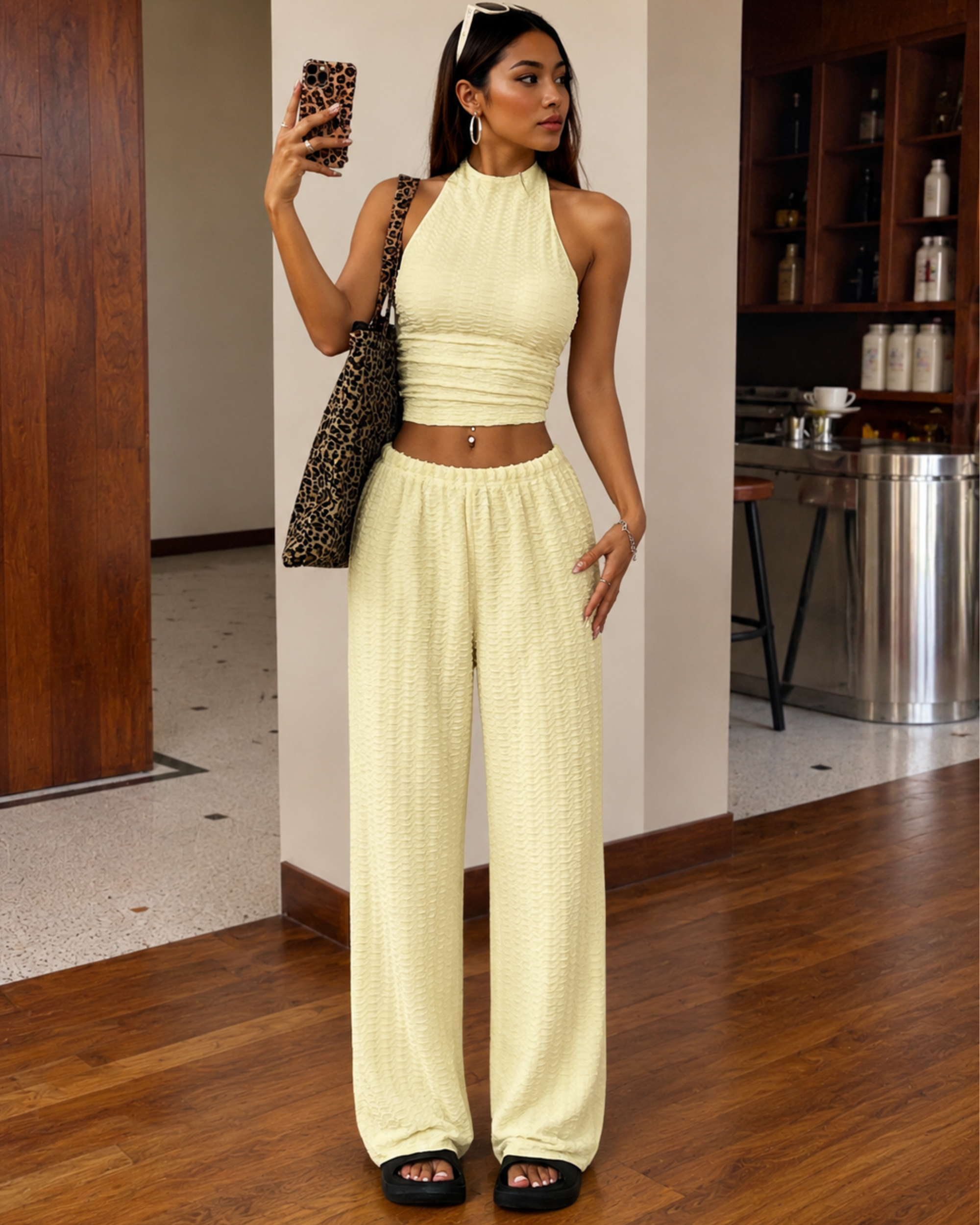 Conjunto Isabella– Top Halter & Palazzo Premium