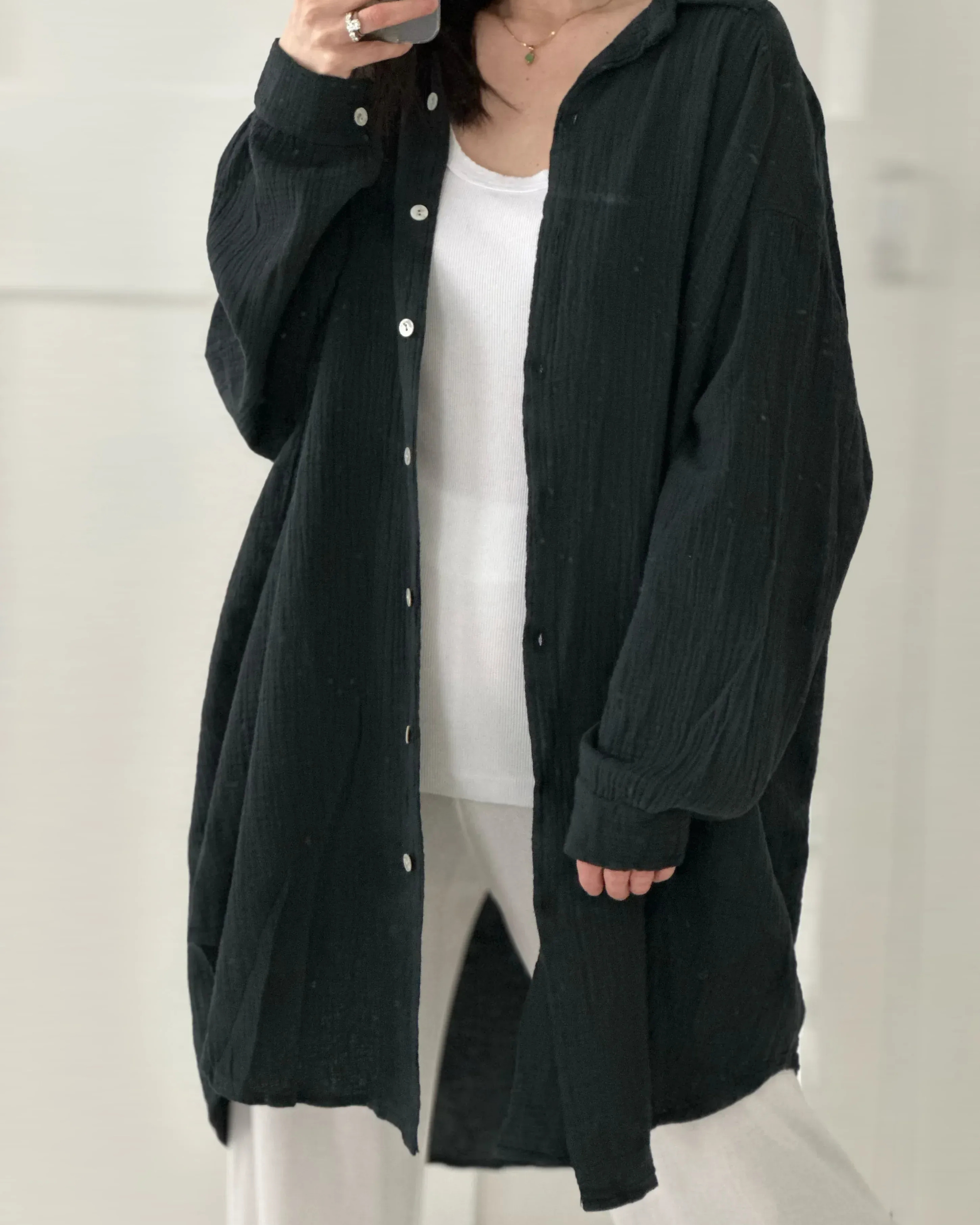 Blusa de muselina, larga, oversize negro