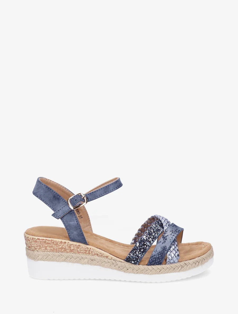 Sandalias de cuña con tiras brillantes y elegantes