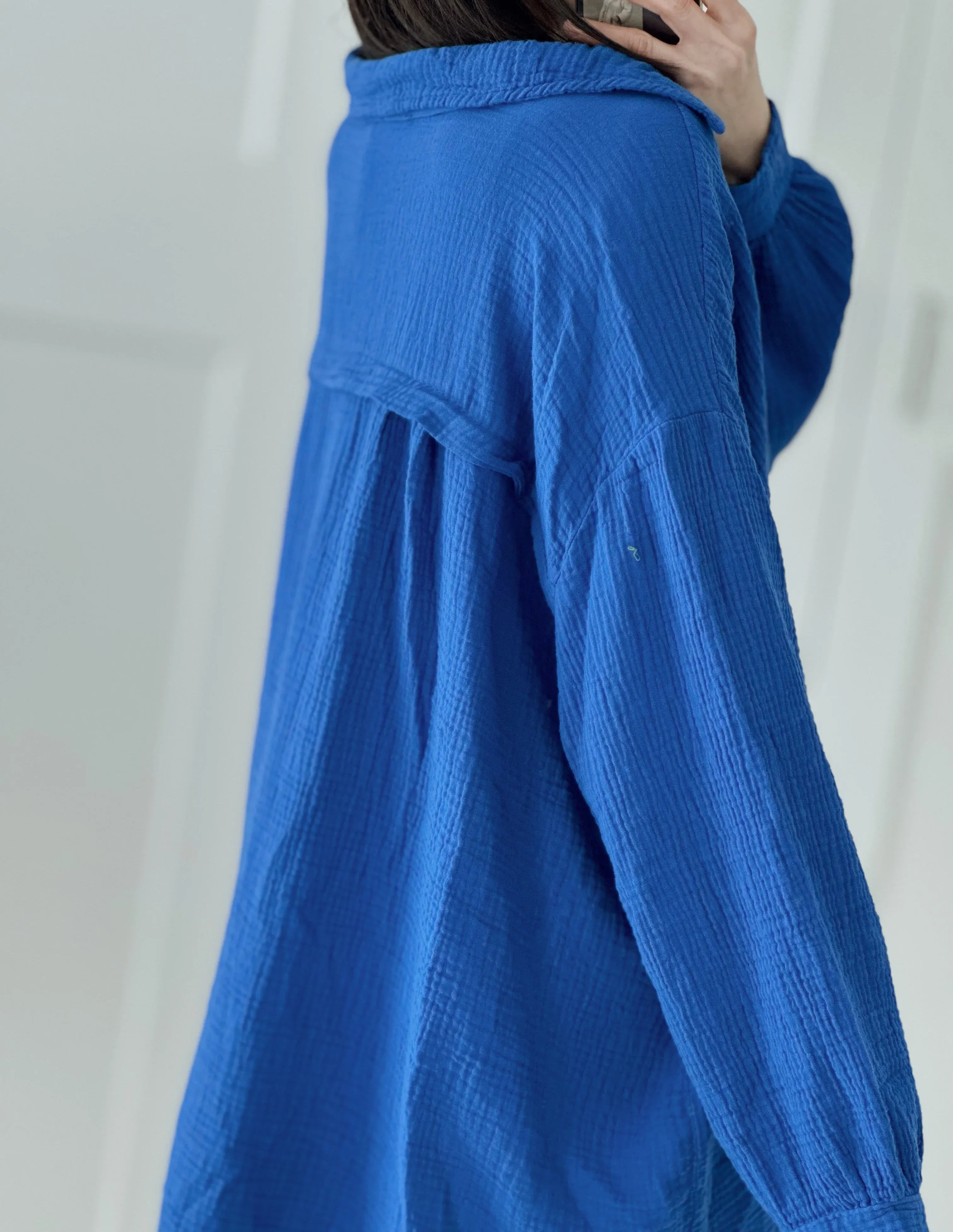 Blusa de muselina, larga, oversize, azul