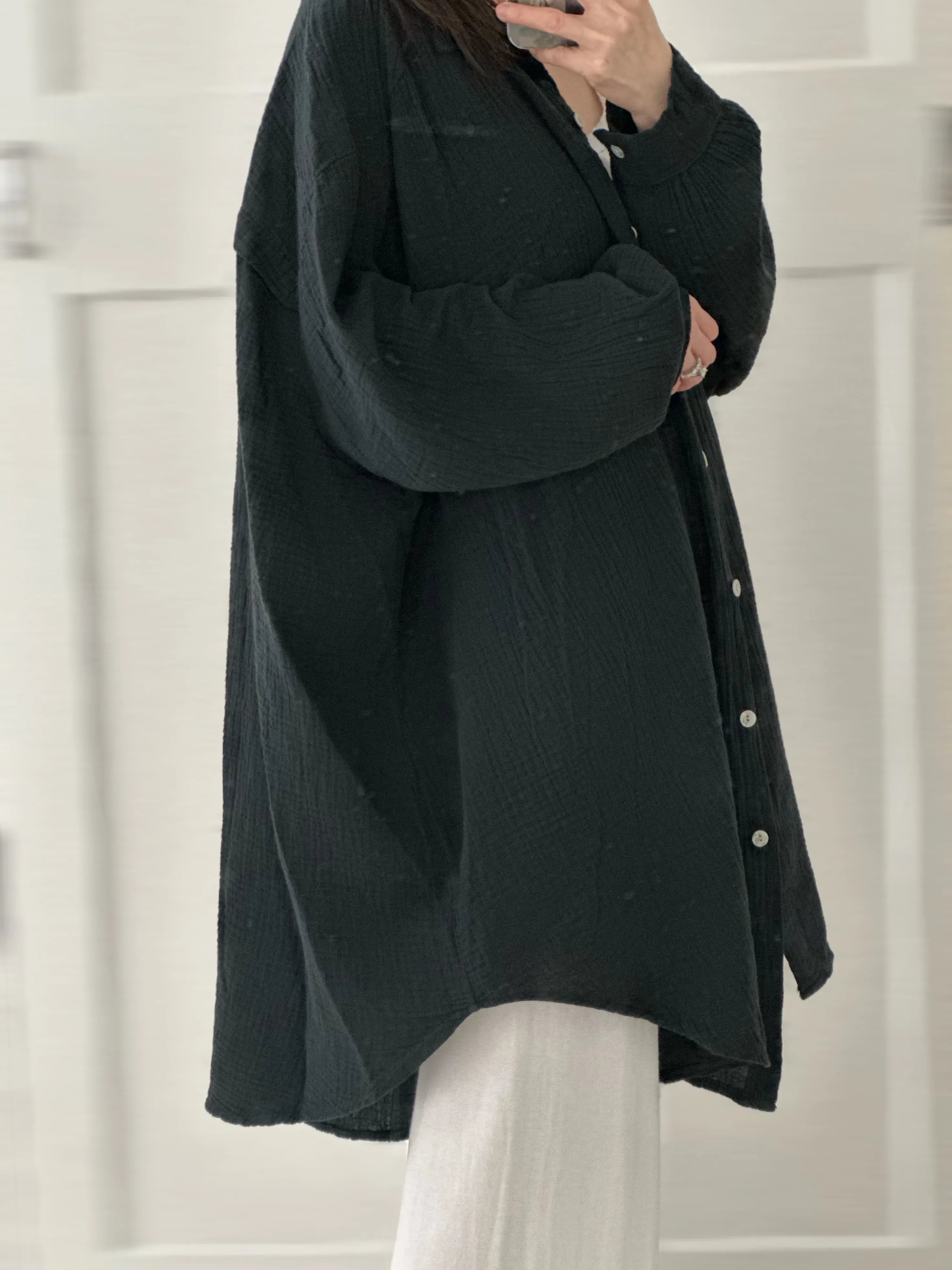Blusa de muselina, larga, oversize negro