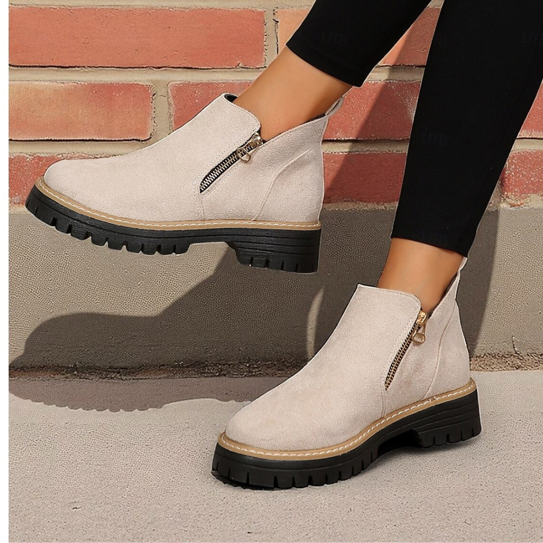 Botas de tobillo negras de confort elegantes , estilo urbano para otoño e invierno.