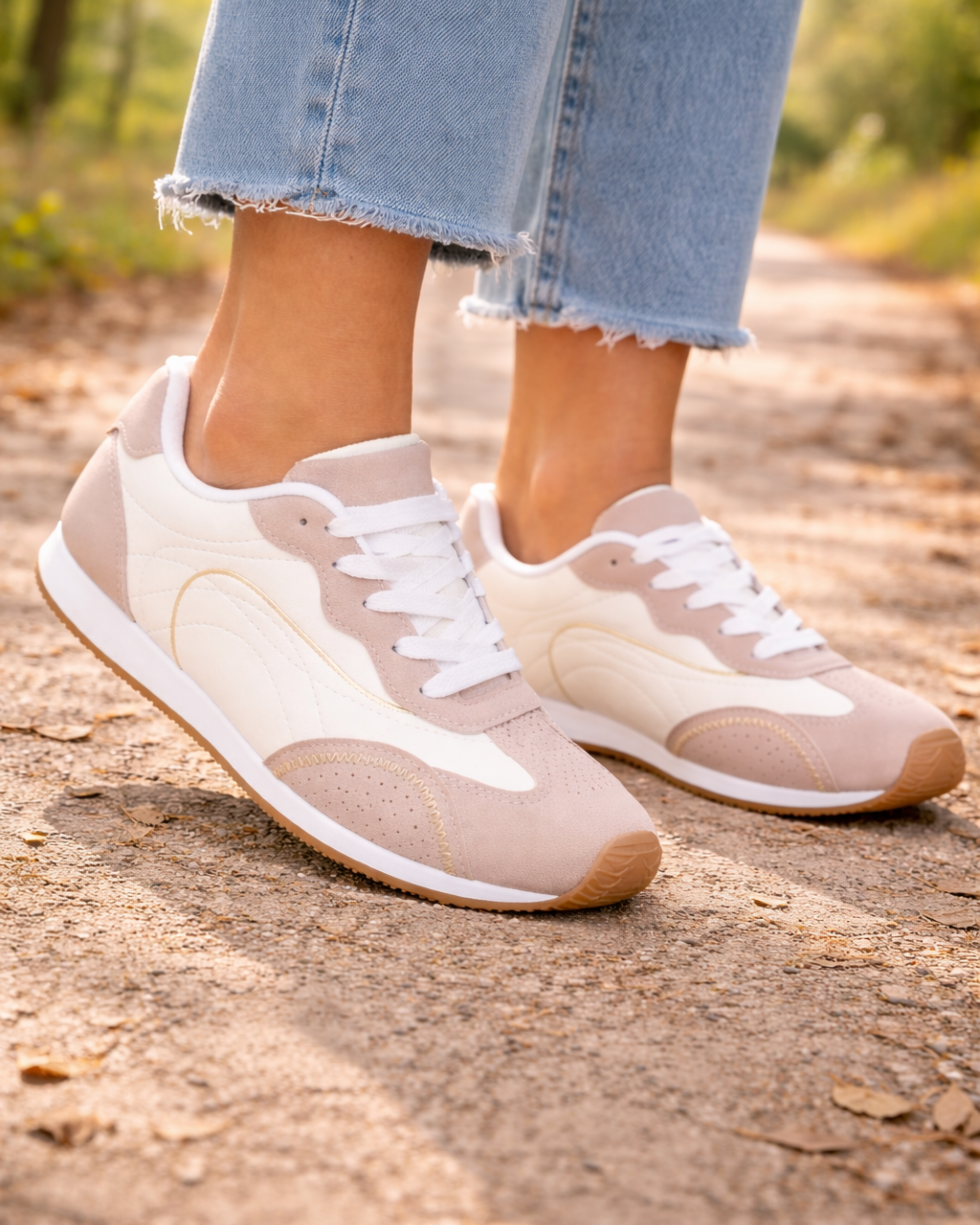 Zapatillas deportivas con textura efecto nobuk. - Beige